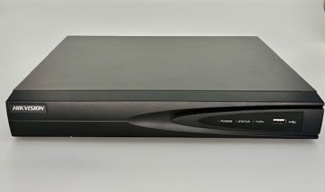 UŻYWANE DS-7616NI-K1(B)