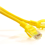 PATCHCORD SKRĘTKA CAT.5E UTP 0,25m żółty